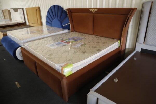 Bentle Bed With Box Storage - Image 5